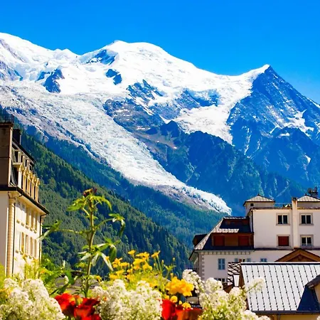 Le Panoramic Mont Blanc - Year Апартаменты *